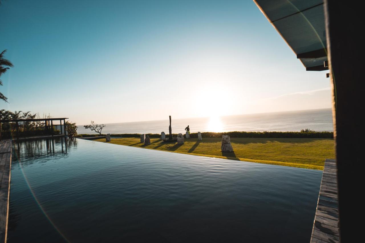 The Istana Uluwatu Exterior foto